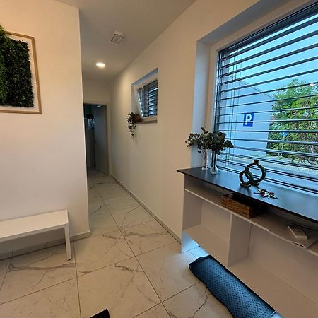 Apartmaji Cepon Lubiana Esterno foto