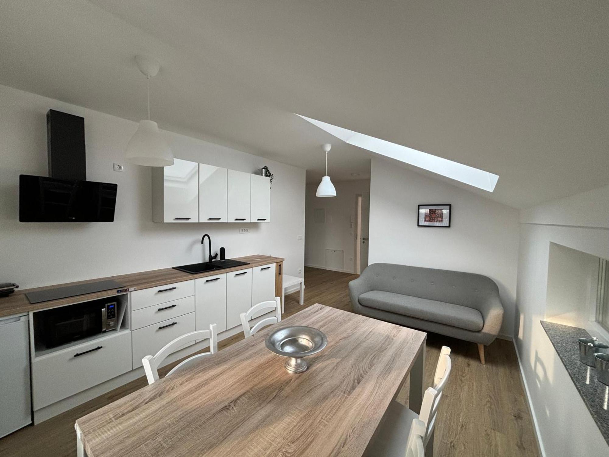 Apartmaji Cepon Lubiana Esterno foto