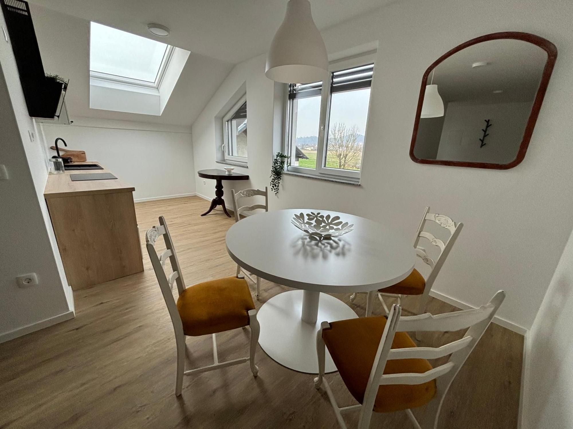 Apartmaji Cepon Lubiana Esterno foto