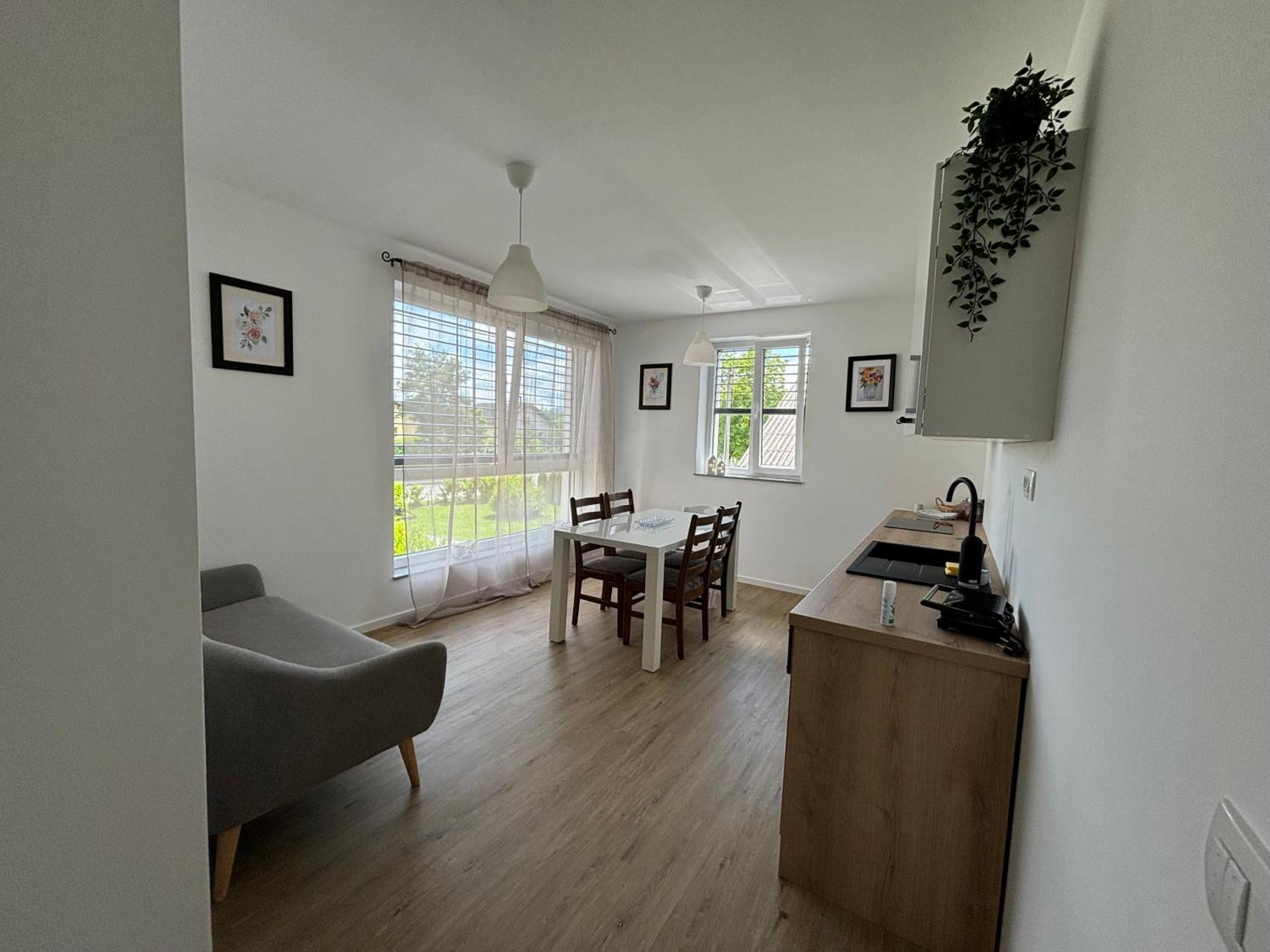 Apartmaji Cepon Lubiana Esterno foto