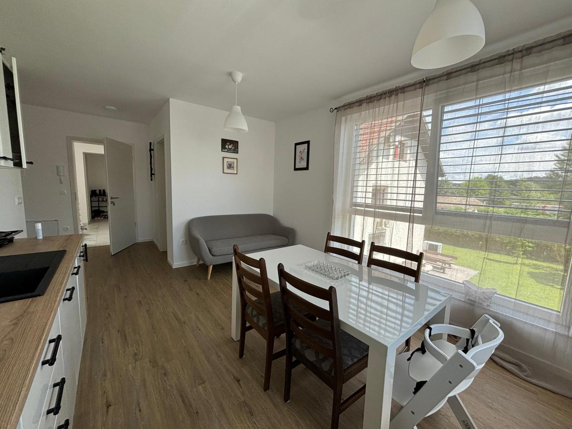Apartmaji Cepon Lubiana Esterno foto